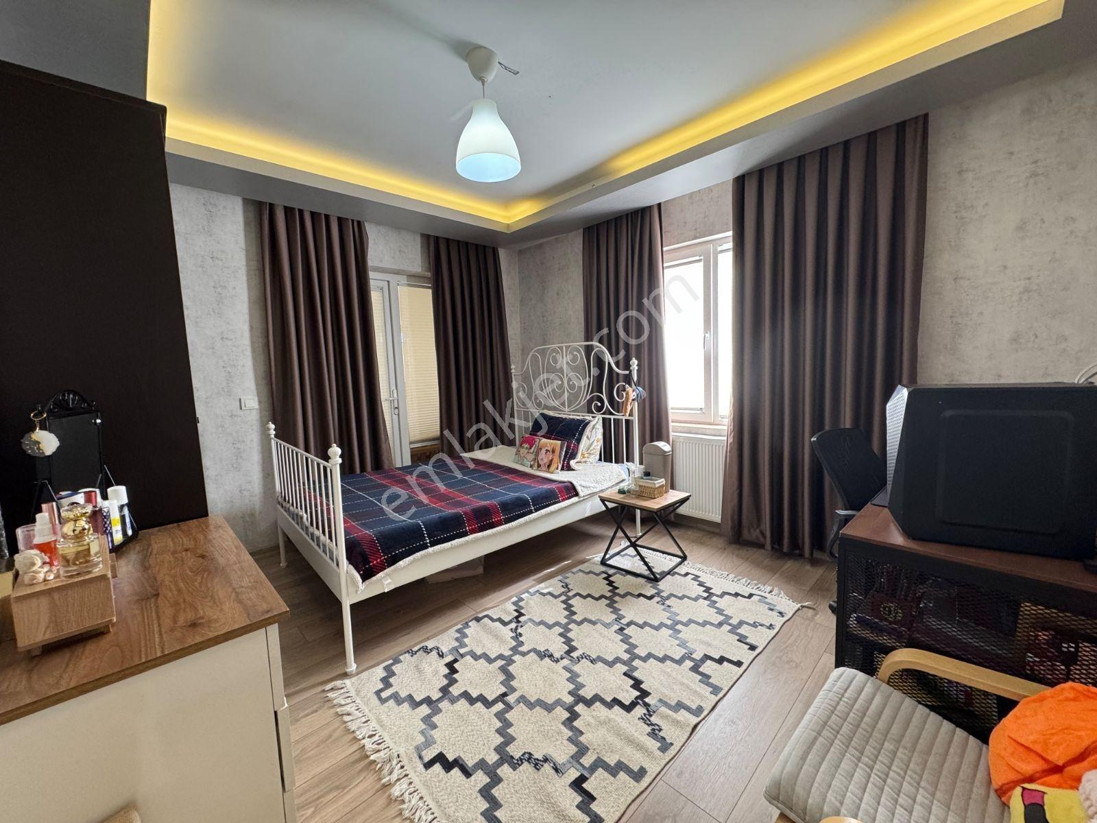 Ayzen Emlak'tan Saray Fatih Mahallesinde 3+1 Lüks Daire — fotoğraf 6