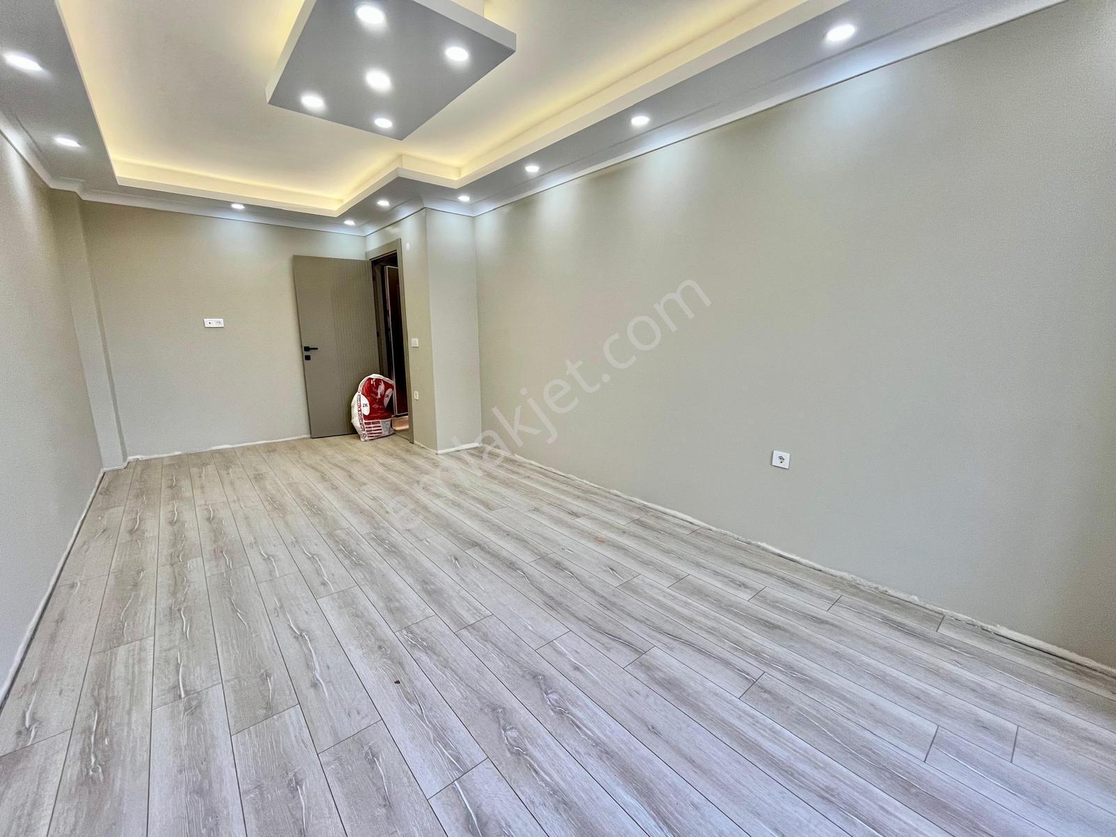 İnönüde Satılık Sıfır 2+1 83 M2 Lüks Otoparklı Arakat Esra Emlak — fotoğraf 3