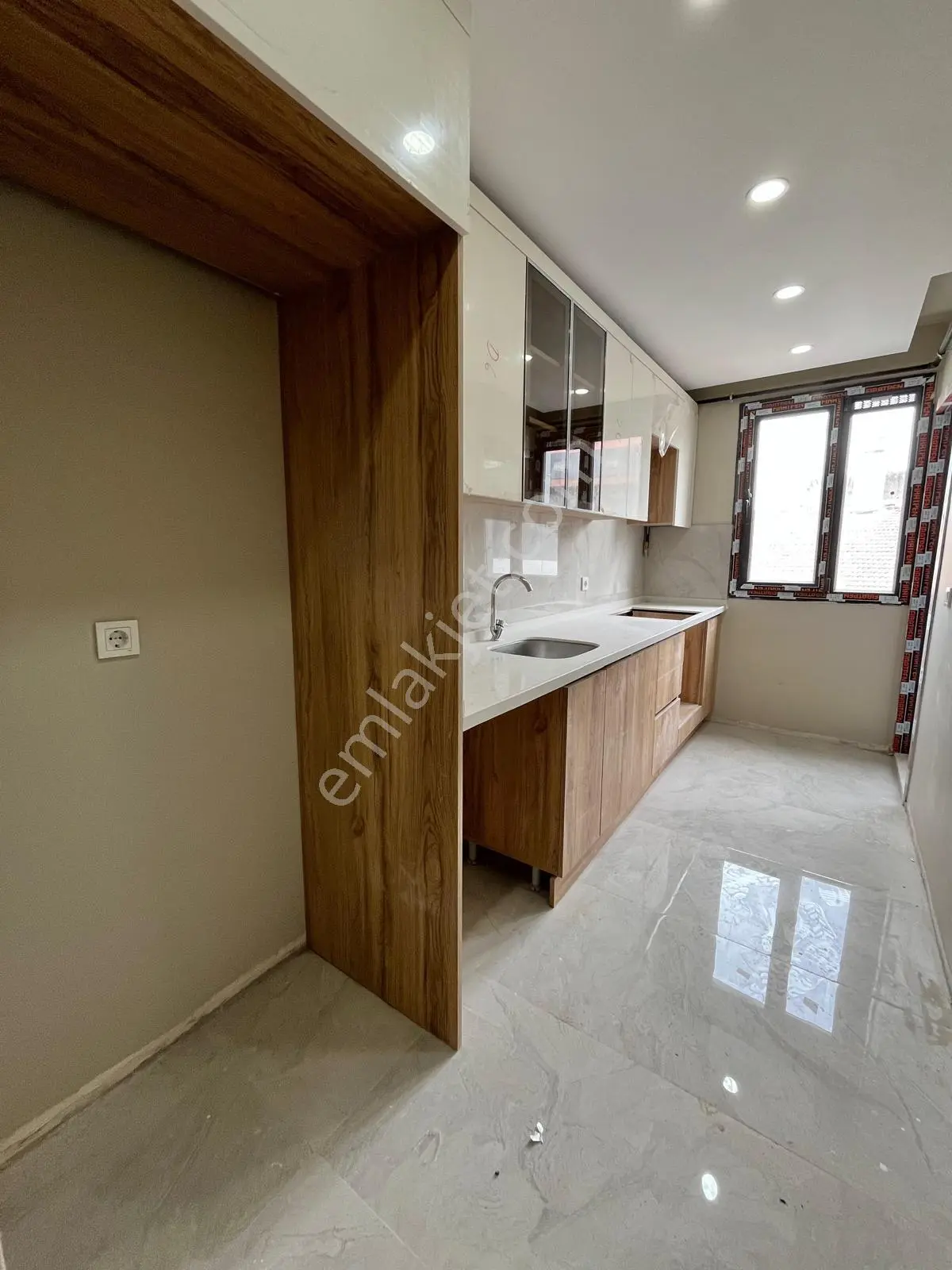 İnönüde Satılık Sıfır 2+1 83 M2 Lüks Otoparklı Arakat Esra Emlak — fotoğraf 19