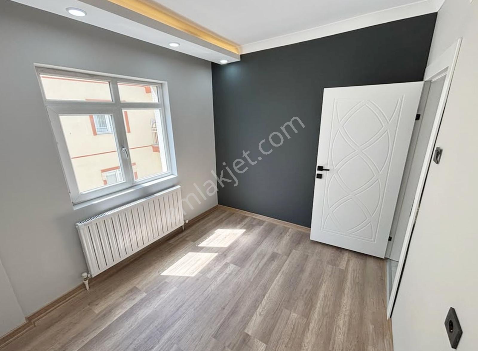 Acil Satılık !! Aile Binasında Ufuk Cd'de 3+1 Özel Tasarım Daire — fotoğraf 9