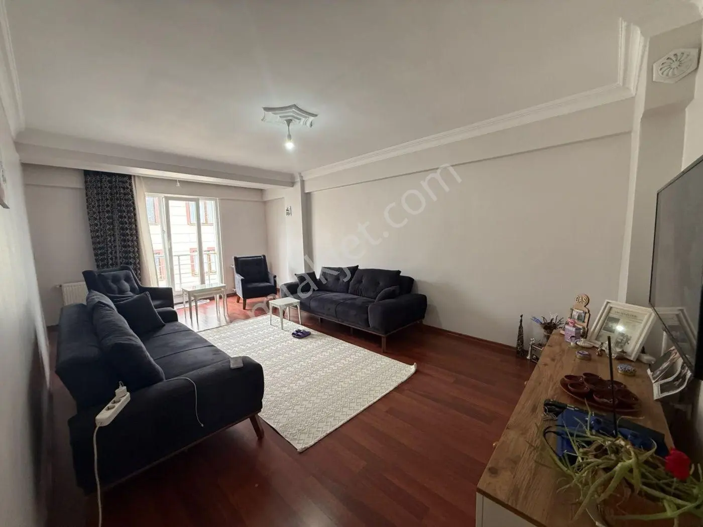 Alban'Dan Geniş Ferah Merkezi 110M² 2+1 Konumda Satılık Daire