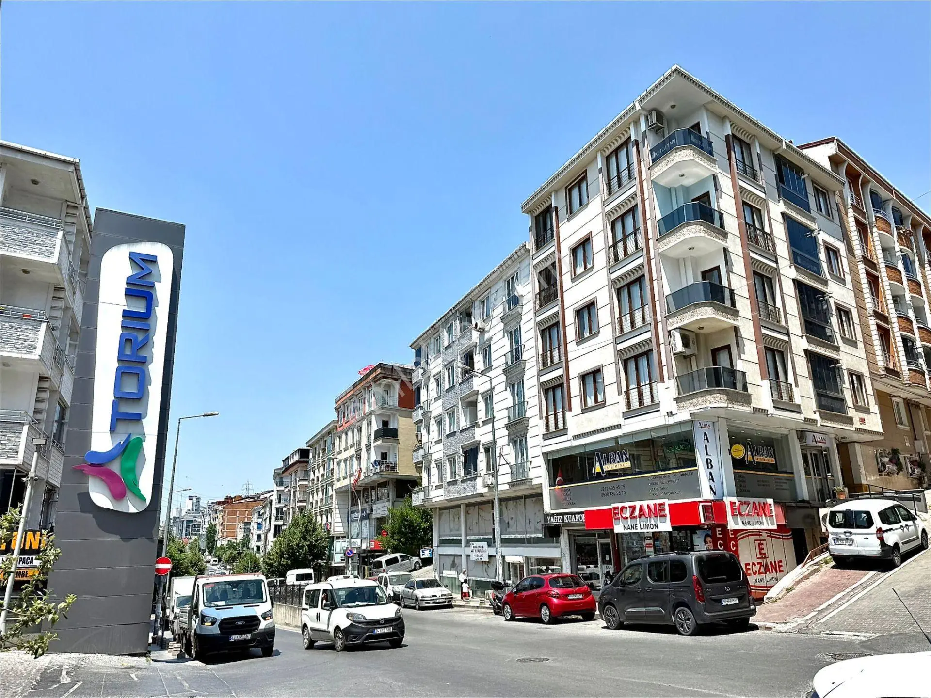 Alban'dan Geniş Ferah Merkezi 110m² 2+1 Konumda Satılık Daire — fotoğraf 19