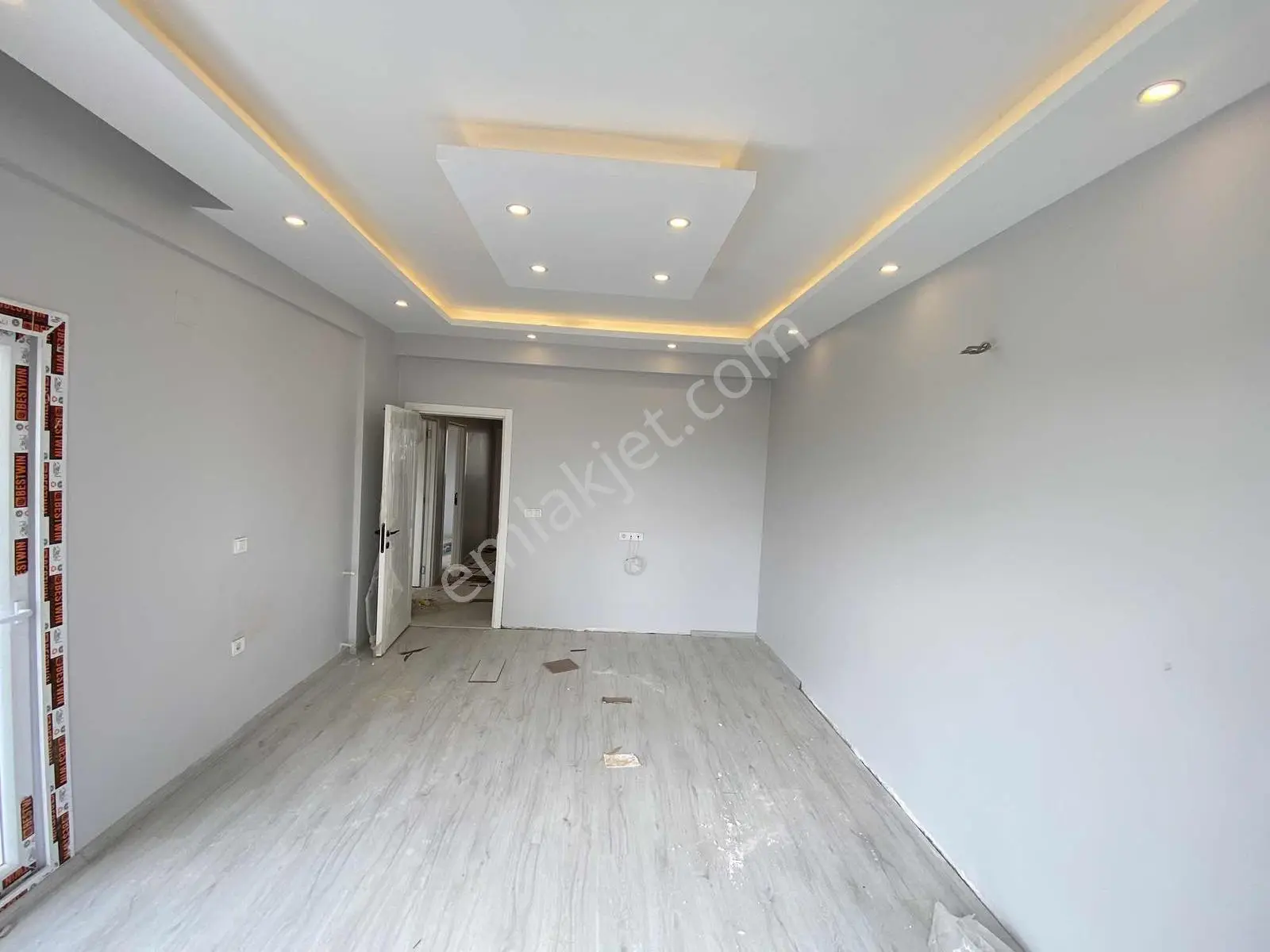 Yılmaz'dan İncirlik Yenımahalle'de Satılık 2+1 K.mtfk Gırış Kat — fotoğraf 4