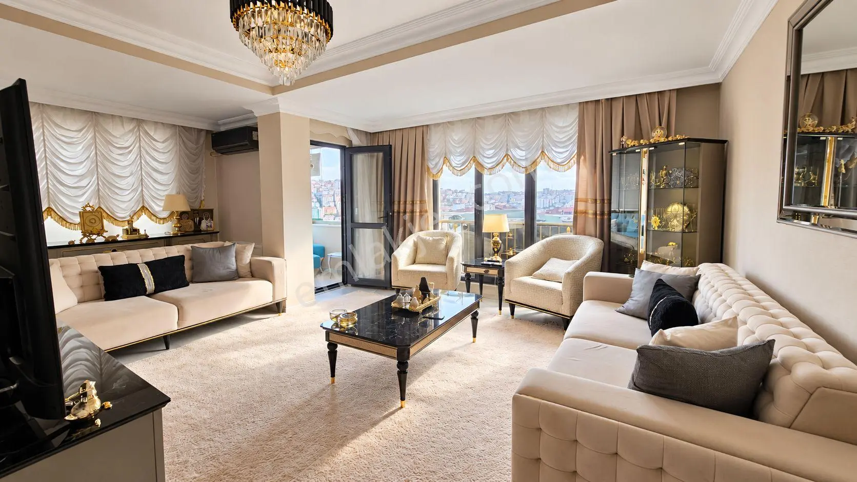 Mollateamden Alibeyköy Merkezde Ultra Lüxs 4+2 Çatı Dublex Satılık Daire — fotoğraf 3
