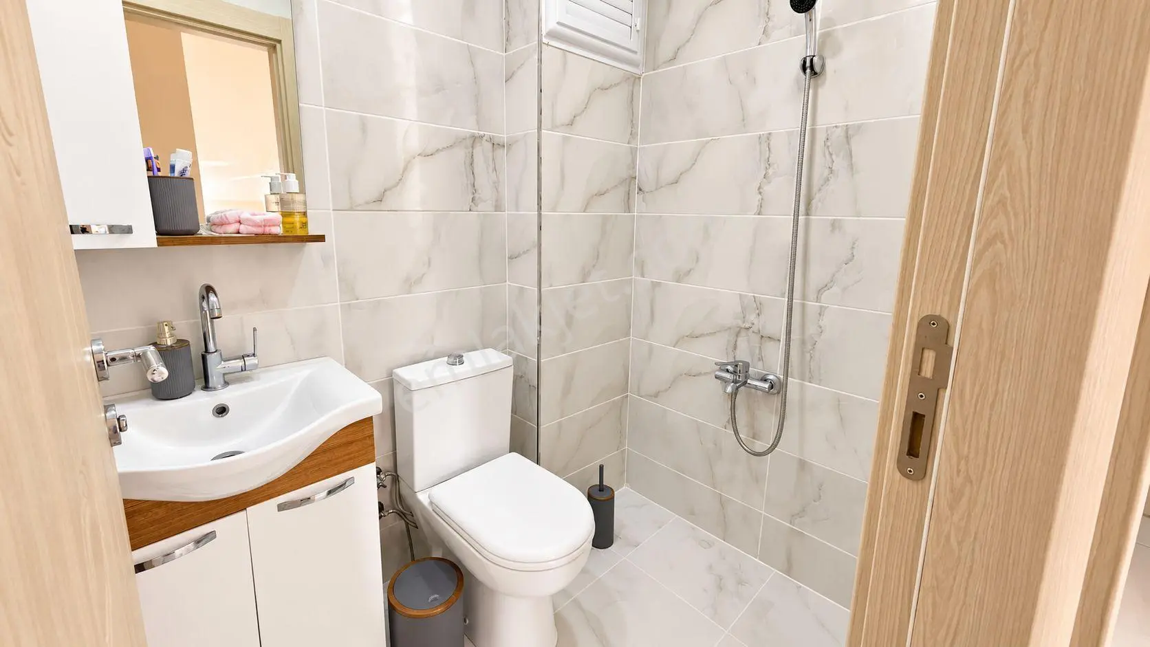 Mollateamden Alibeyköy Merkezde Ultra Lüxs 4+2 Çatı Dublex Satılık Daire — fotoğraf 16
