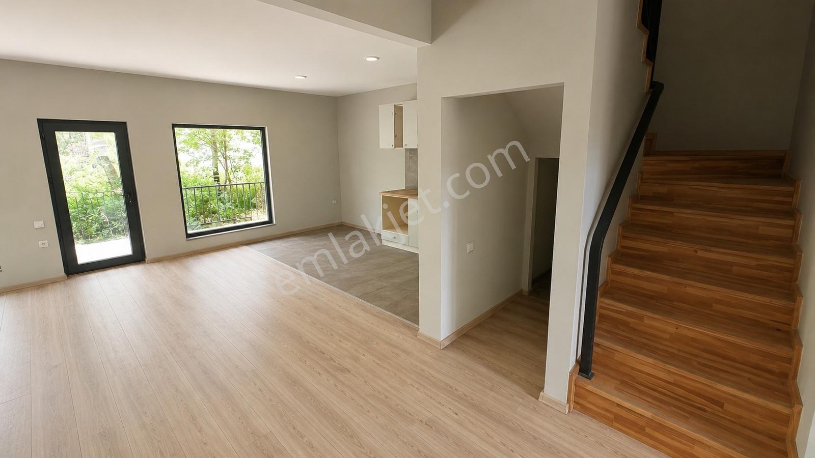 Remaxtan Ortaca Yeşilyurtta Satılık 12 Dönüm Arazi Ve Dubleks Ev — fotoğraf 8