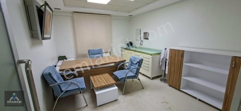 Ofis Kalender Plaza'da Merkezi Konumda 11 Odalı Satılık İşyeri — fotoğraf 8