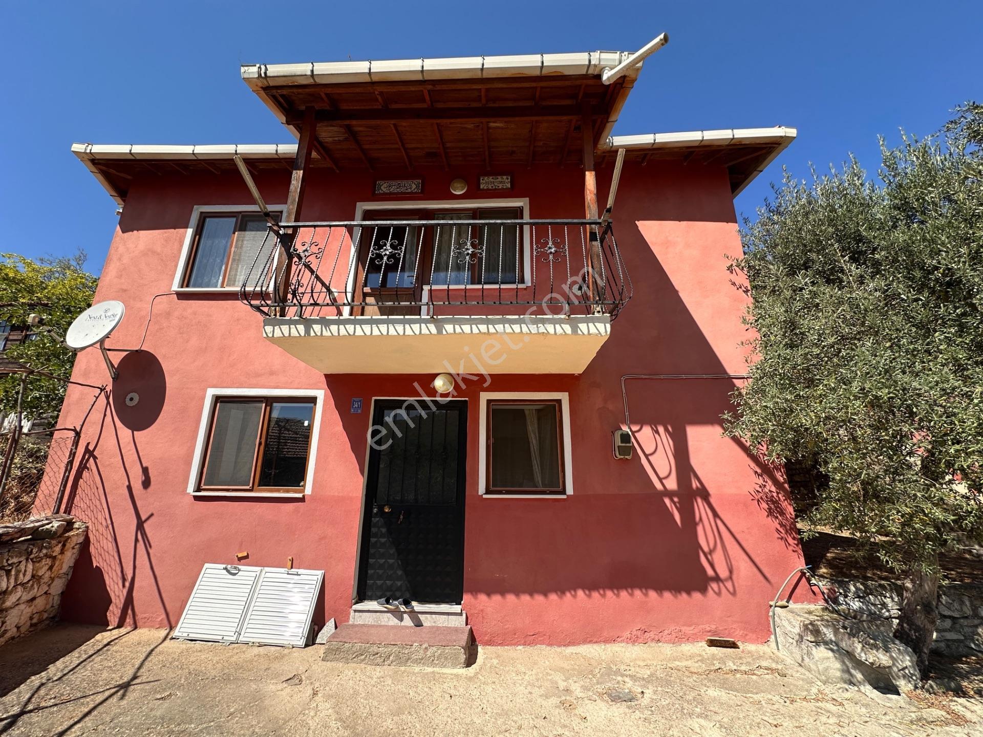 Uçmakdere Doğa Harikası 501 M2 Arsa Bahçeli Satılık Müstakil Ev — fotoğraf 10