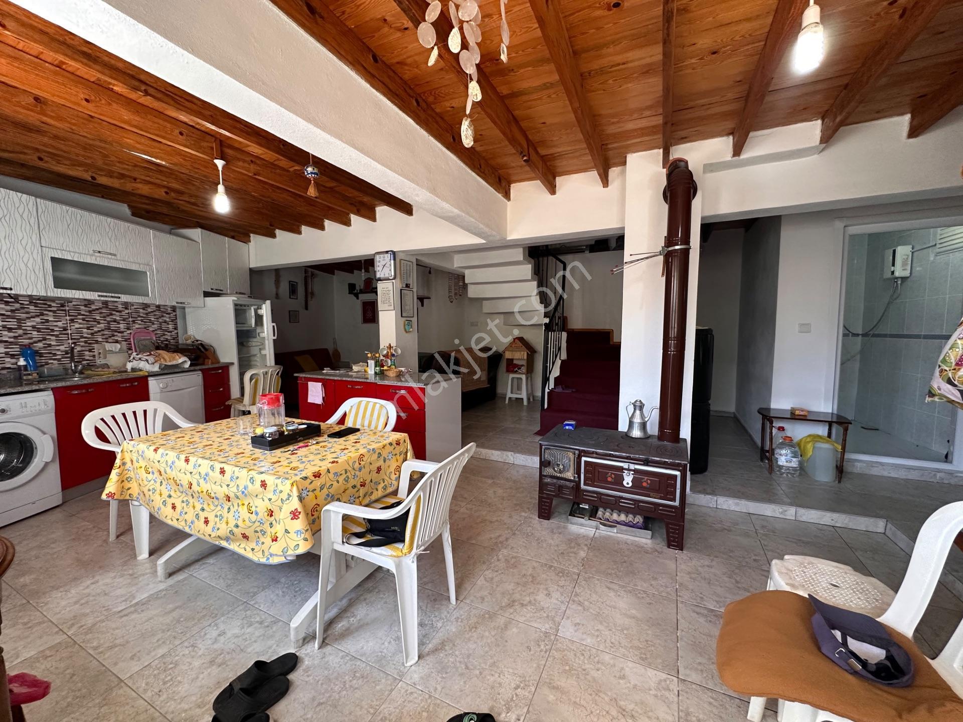 Uçmakdere Doğa Harikası 501 M2 Arsa Bahçeli Satılık Müstakil Ev — fotoğraf 16