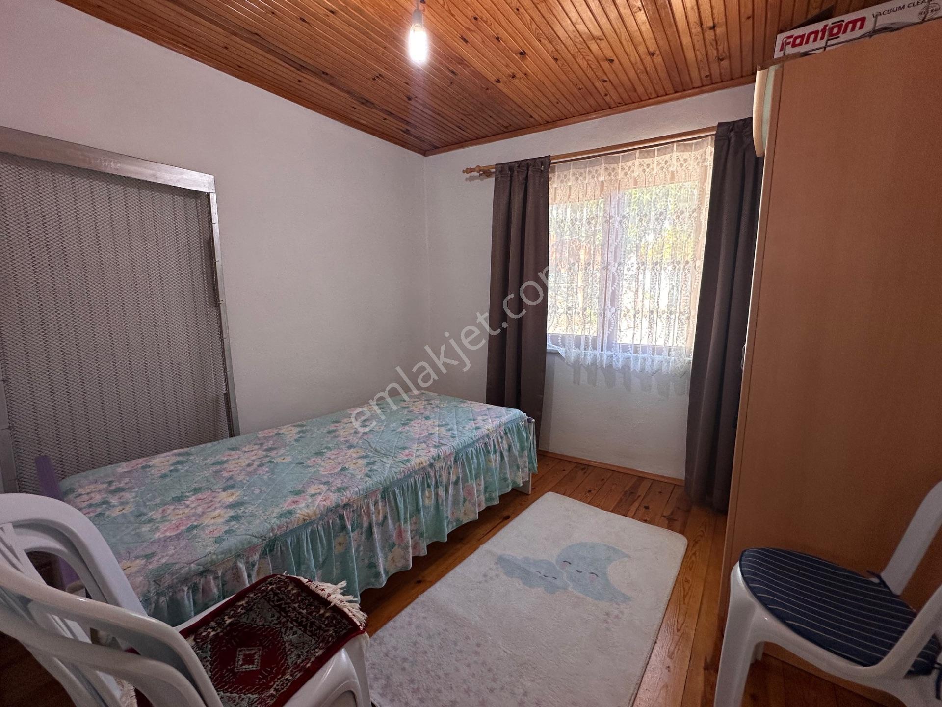 Uçmakdere Doğa Harikası 501 M2 Arsa Bahçeli Satılık Müstakil Ev — fotoğraf 35