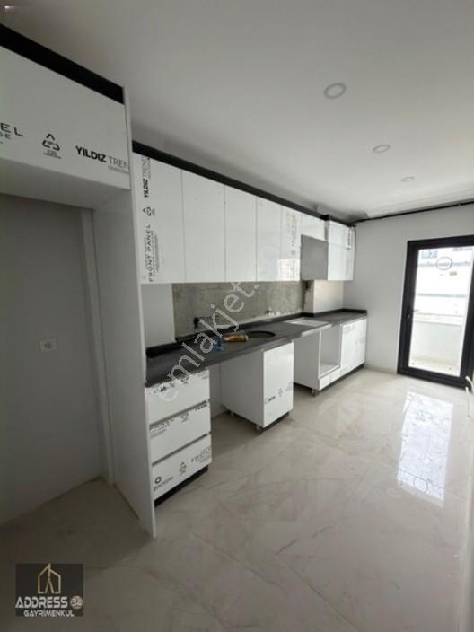 Taşoluk Mahallesinde Geniş Ve Kullanışlı 2+1 Daire — fotoğraf 3