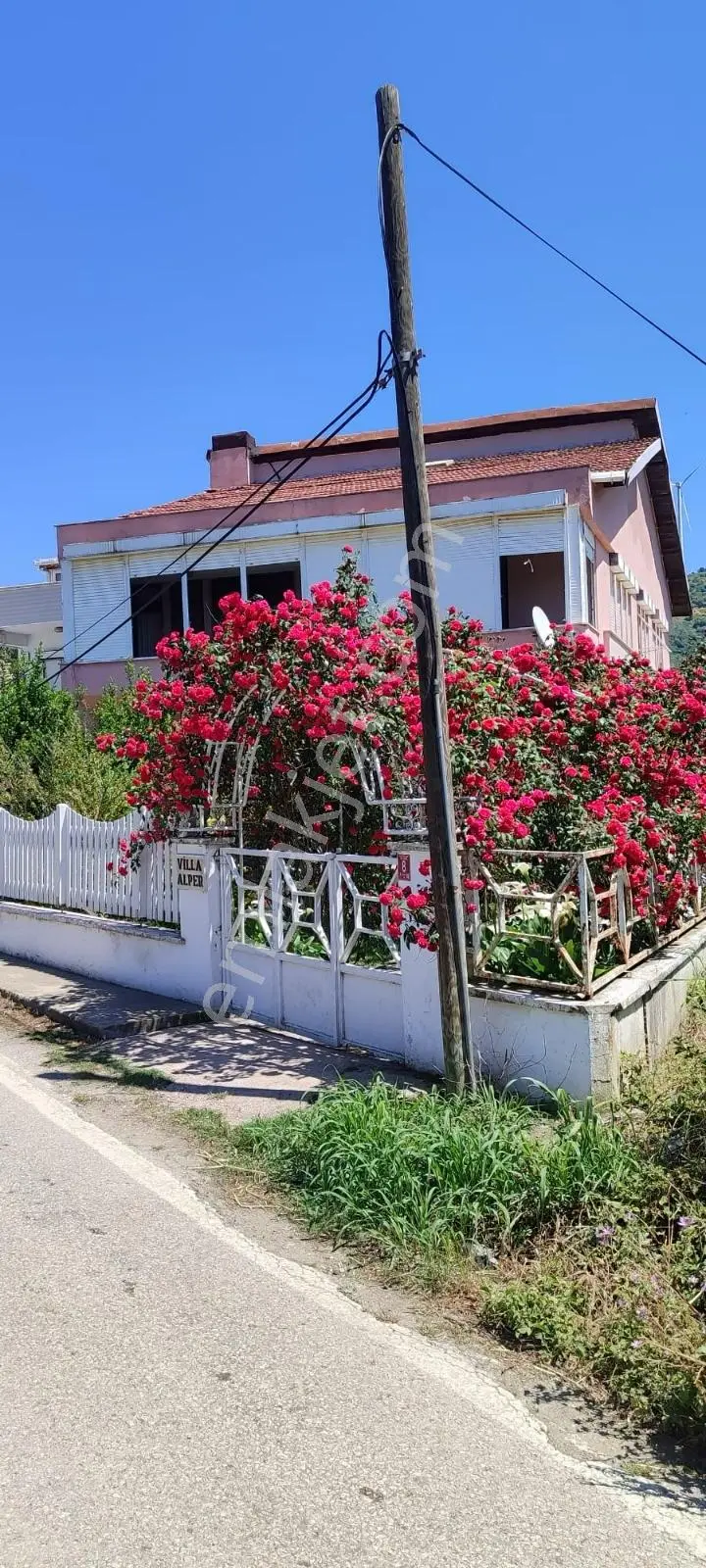 Narlı Mahallesi'nde Denize 80 Metre Mesafede Lüx Villa — fotoğraf 3