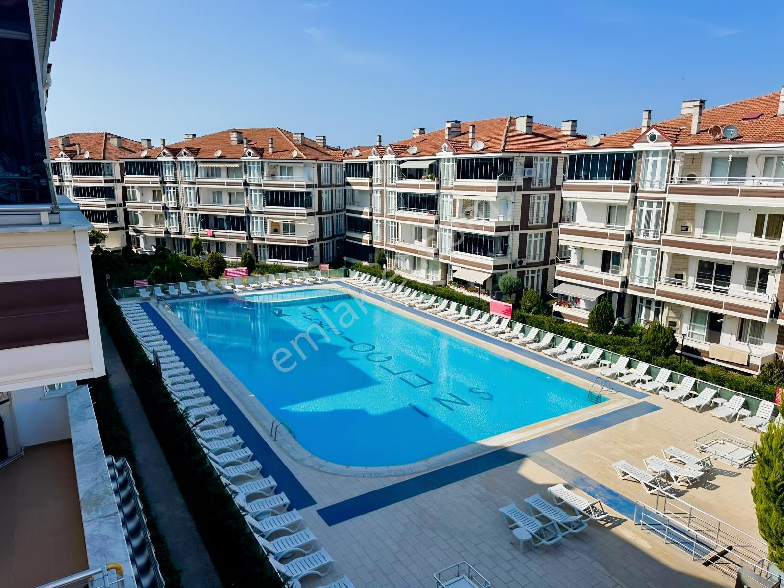 **sitenin En Uygun 2+1 Ara Kat Fırsat Dairesi**çift Havuzlu Site — fotoğraf 2