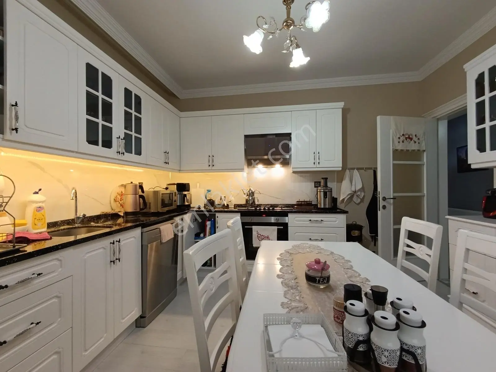 Tos Mahallesinde Emsalsiz 3 Katlı Villa — fotoğraf 5