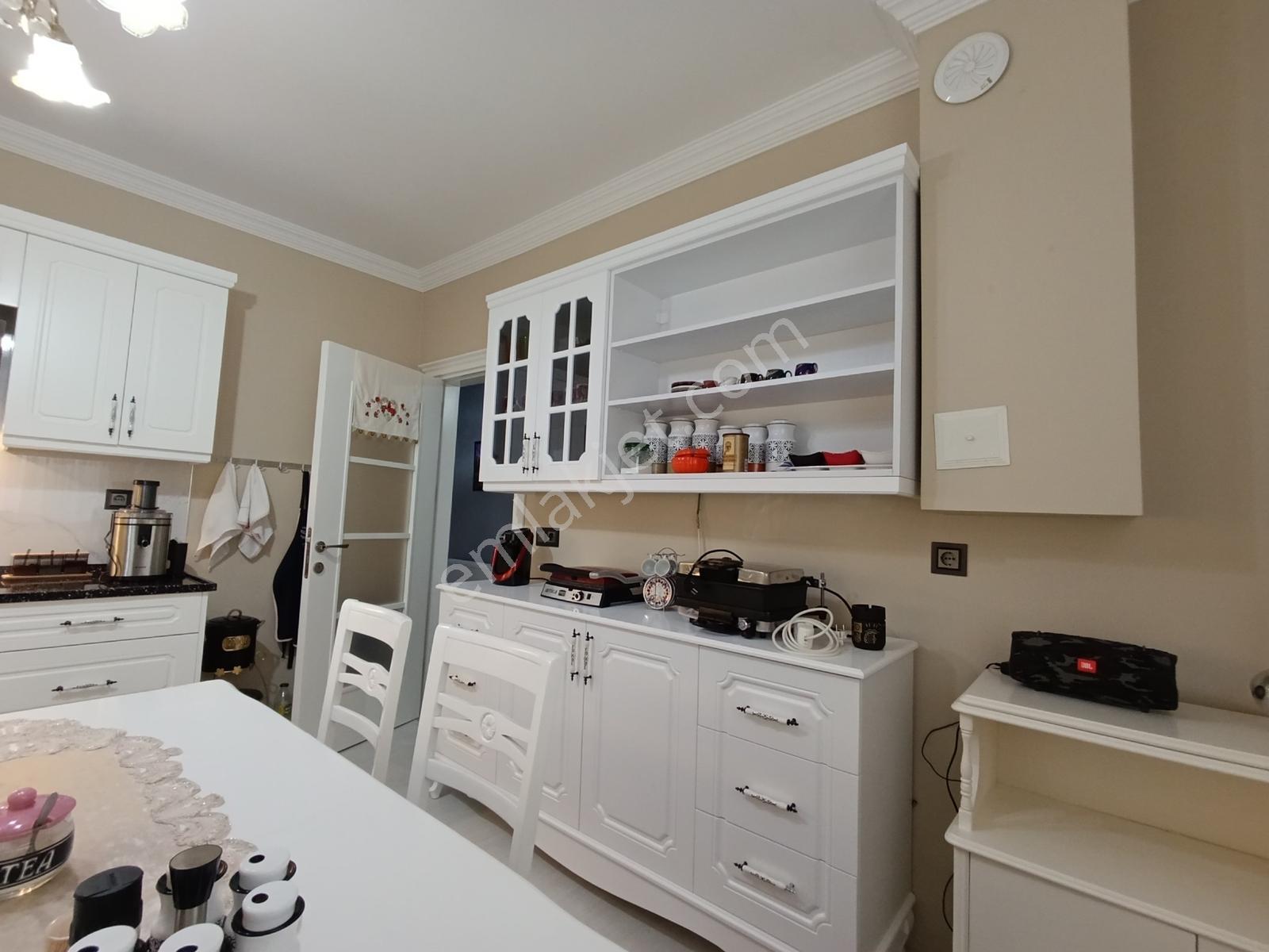 Tos Mahallesinde Emsalsiz 3 Katlı Villa — fotoğraf 6