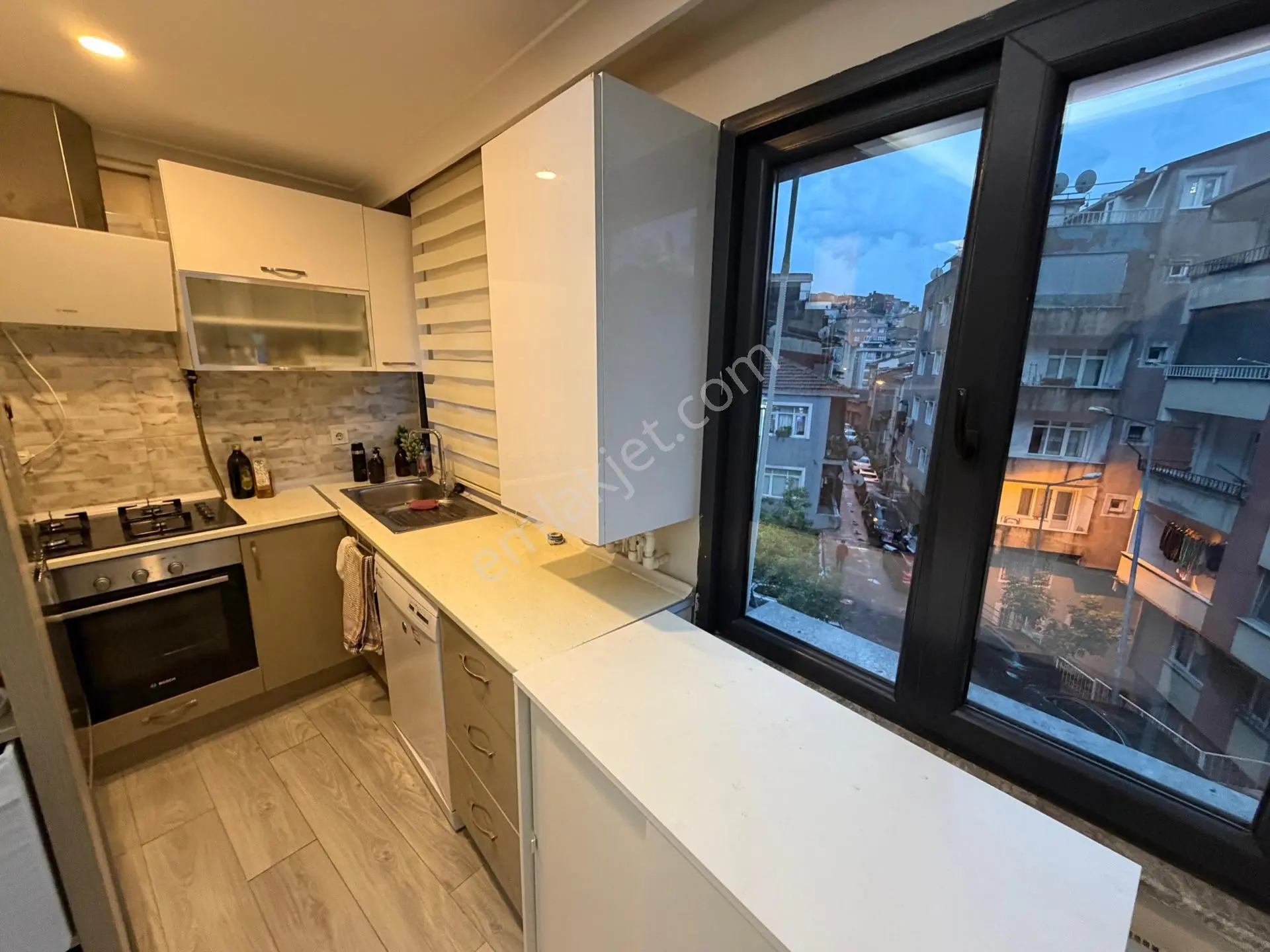 Kağıthane Yahya Kemal'de Satılık 1+1 Modern Daire — fotoğraf 8