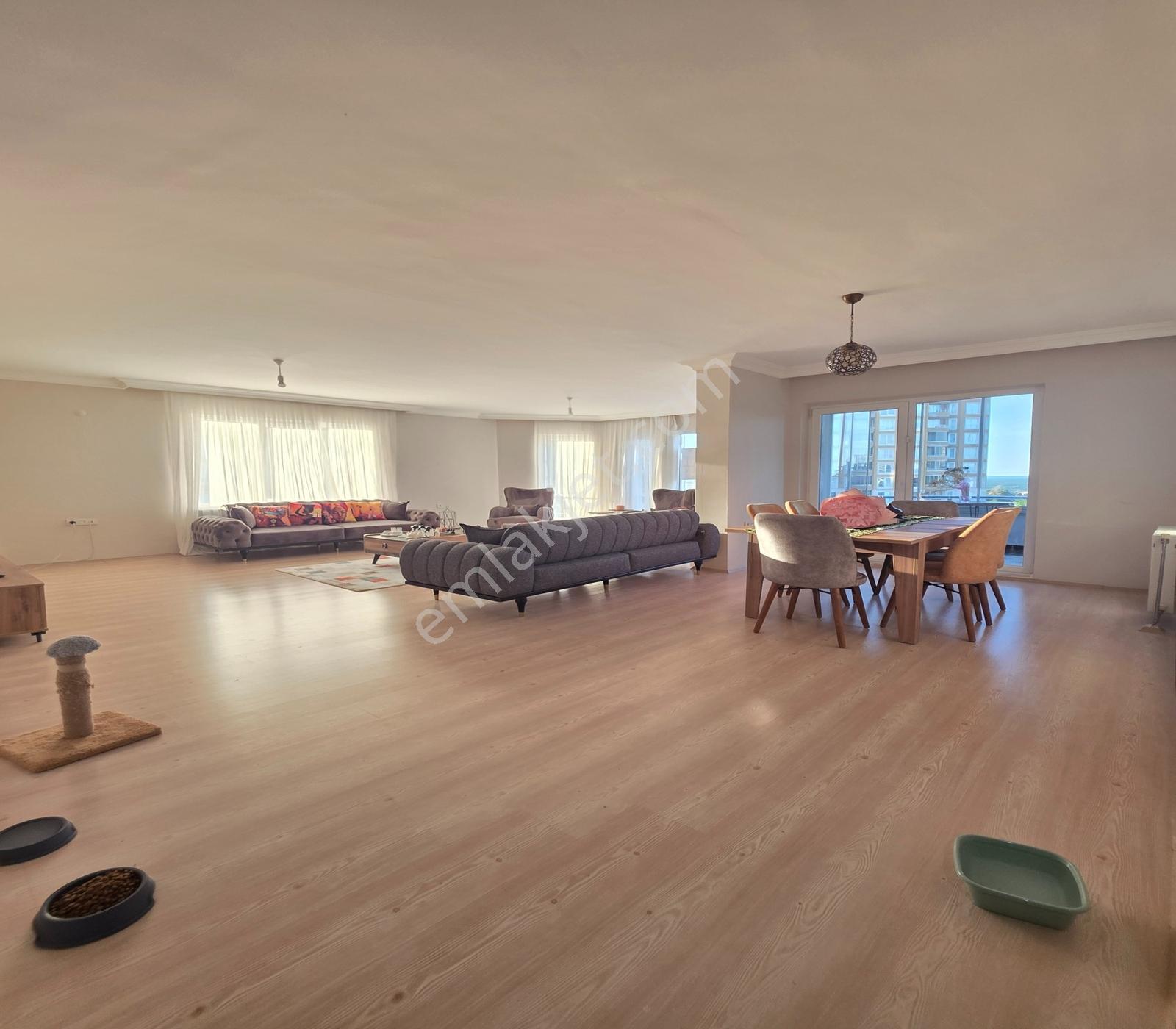 Çerkezköy Tepe Bölgesinde 3+1 Havuzlu Site İçi Fırsat Daire