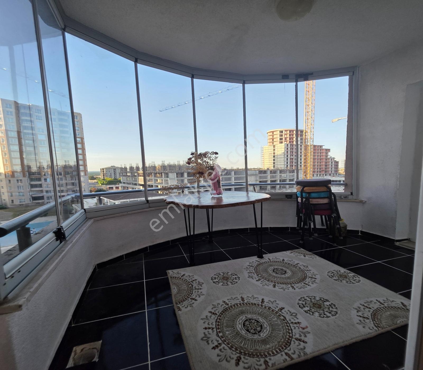 Çerkezköy Tepe Bölgesinde 3+1 Havuzlu Site İçi Fırsat Daire — fotoğraf 4