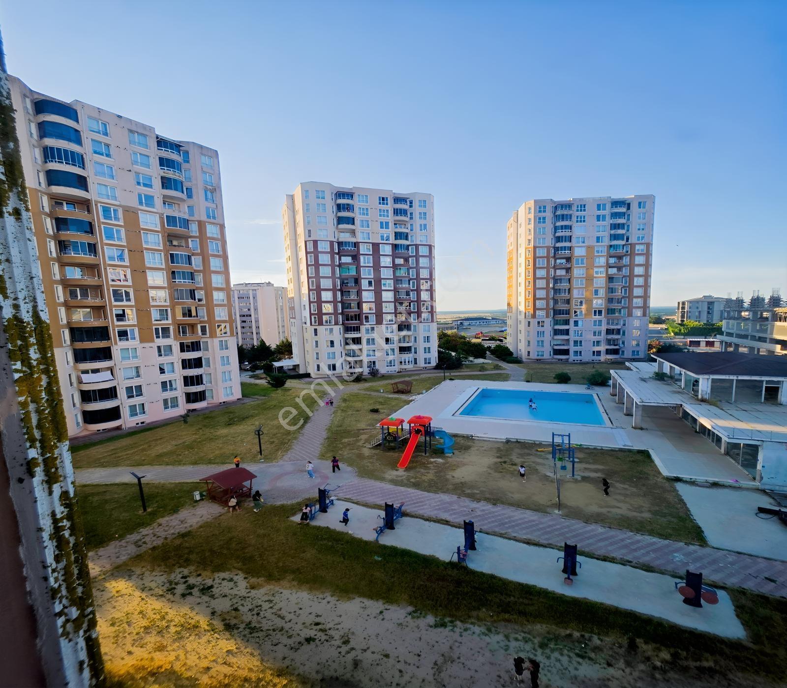Çerkezköy Tepe Bölgesinde 3+1 Havuzlu Site İçi Fırsat Daire — fotoğraf 5