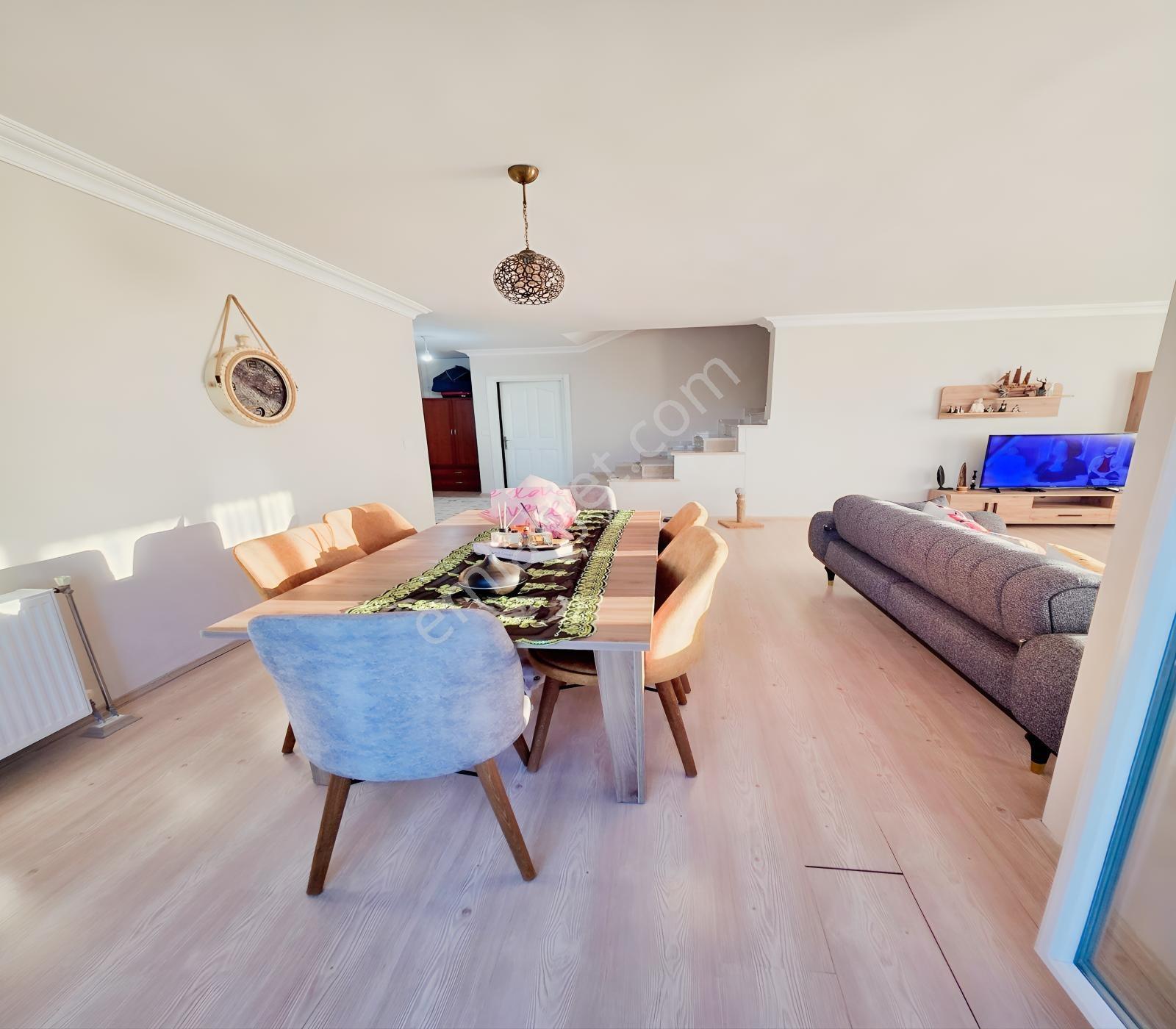 Çerkezköy Tepe Bölgesinde 3+1 Havuzlu Site İçi Fırsat Daire — fotoğraf 6