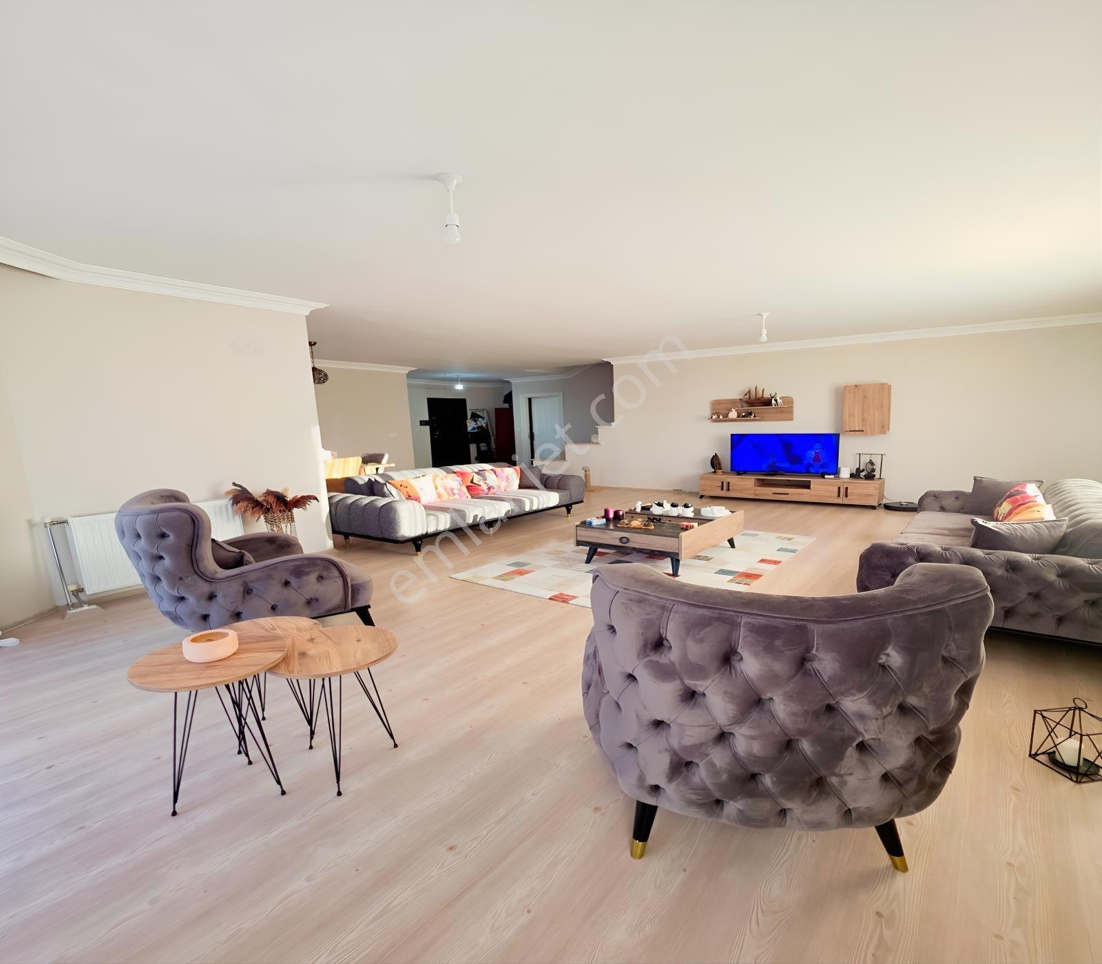 Çerkezköy Tepe Bölgesinde 3+1 Havuzlu Site İçi Fırsat Daire — fotoğraf 8