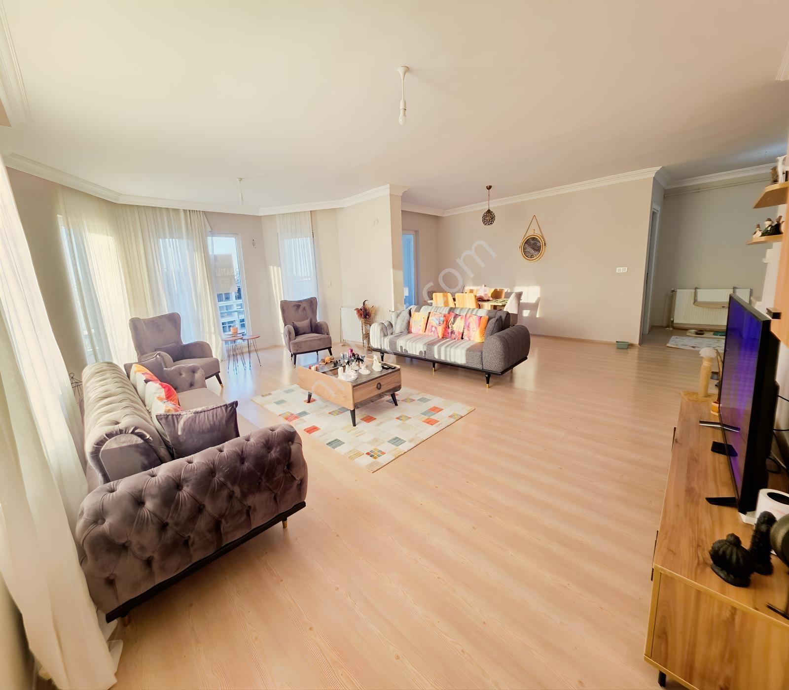Çerkezköy Tepe Bölgesinde 3+1 Havuzlu Site İçi Fırsat Daire — fotoğraf 9