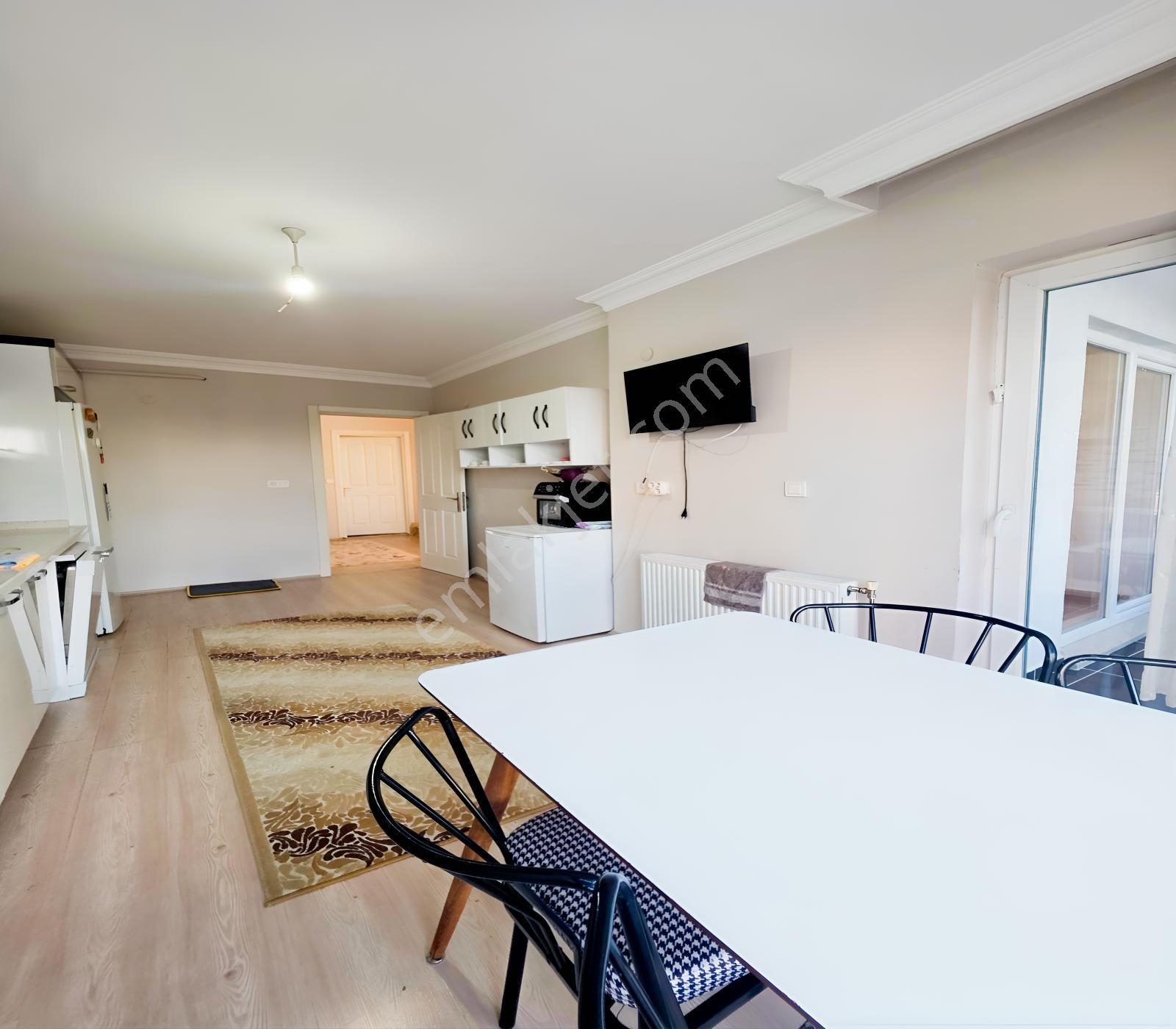 Çerkezköy Tepe Bölgesinde 3+1 Havuzlu Site İçi Fırsat Daire — fotoğraf 13