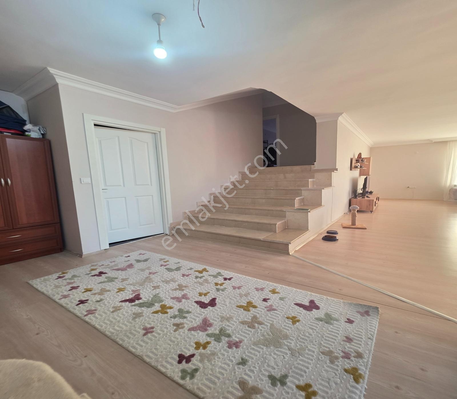 Çerkezköy Tepe Bölgesinde 3+1 Havuzlu Site İçi Fırsat Daire — fotoğraf 18