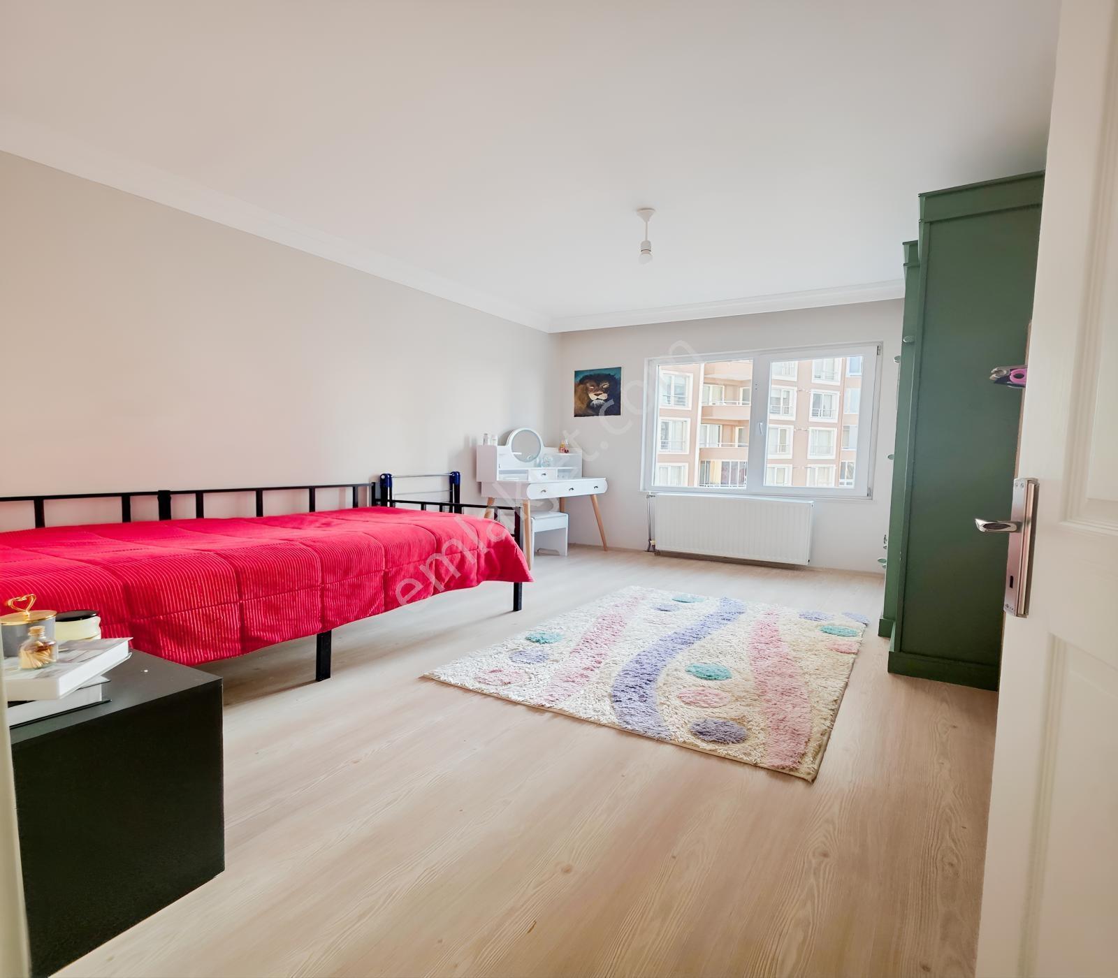 Çerkezköy Tepe Bölgesinde 3+1 Havuzlu Site İçi Fırsat Daire — fotoğraf 24