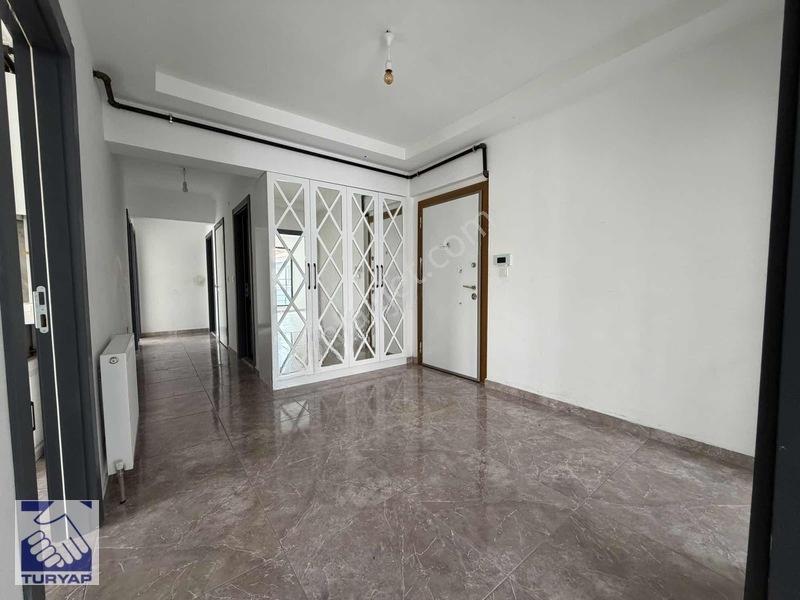 Gölbaşı Bahçelievler Mahallesi Üniversitenin Karşısı Geniş 3+1 — fotoğraf 21