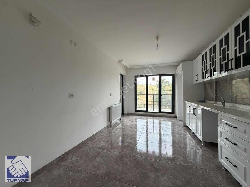 Gölbaşı Bahçelievler Mahallesi Üniversitenin Karşısı Geniş 3+1 — fotoğraf 22