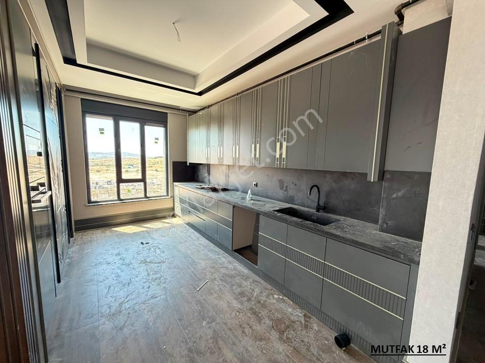 Repa Gayrimenkul Furkan Özer'den Sancaktepe De Sıfır 4+1 Daire — fotoğraf 3
