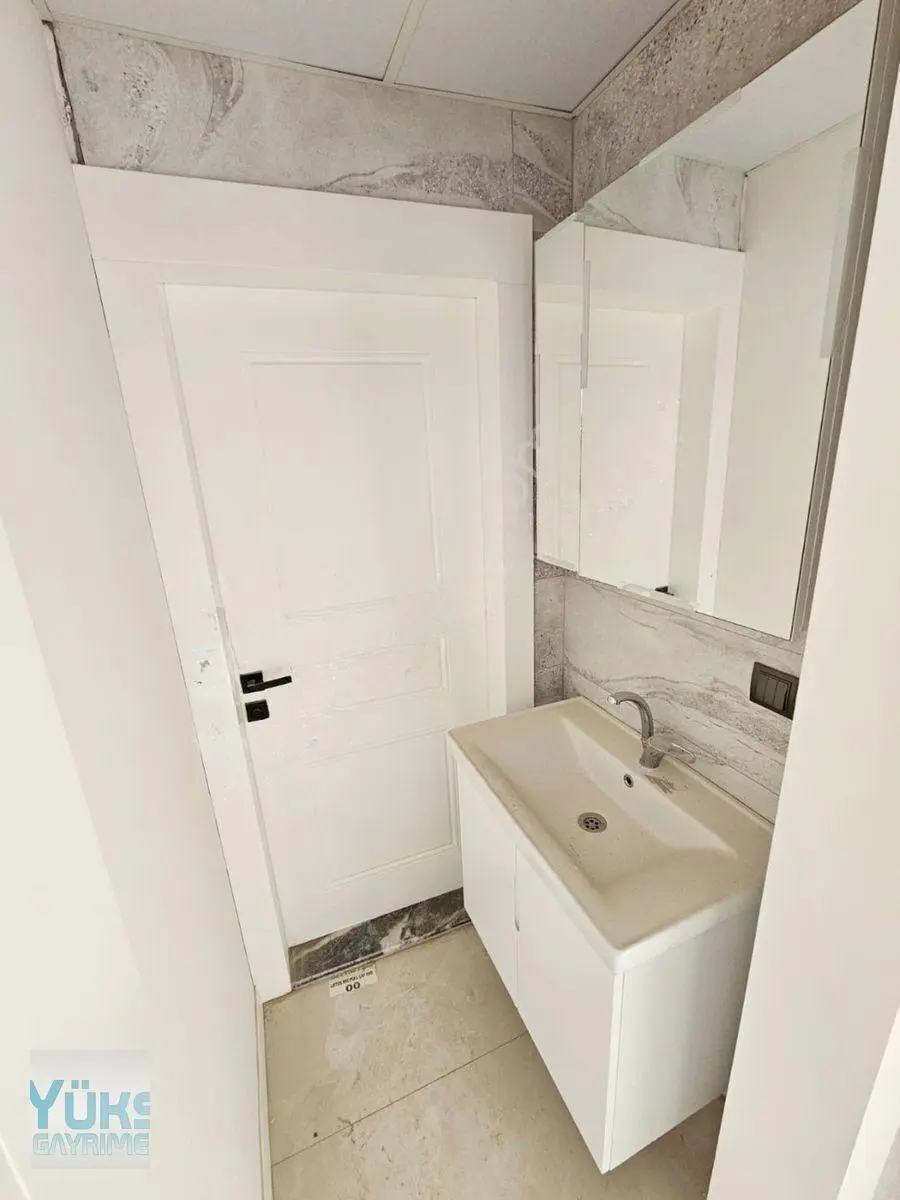 Denizli Çakmak'ta 3+1 150 M2 Mükemmel Konumda Satılık Lüks Daire — fotoğraf 32