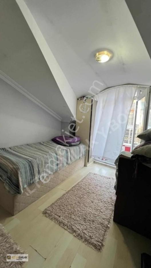 Bahçelievler Yenıbosna Mahallesinde Satılık 3+1 Dubleks Daire — fotoğraf 15