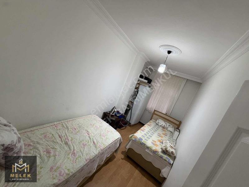 Melek Emlaktan Turgutreis De 2+1 Kat 1 Satılık Daire — fotoğraf 9