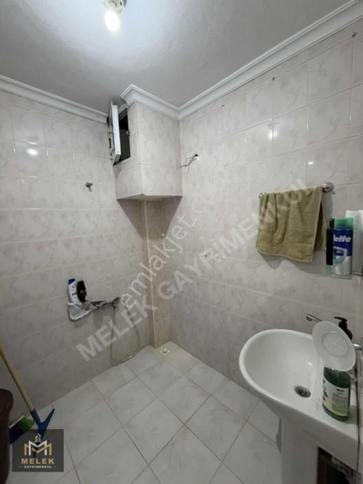 Melek Emlaktan Turgutreis De 2+1 Kat 1 Satılık Daire — fotoğraf 11