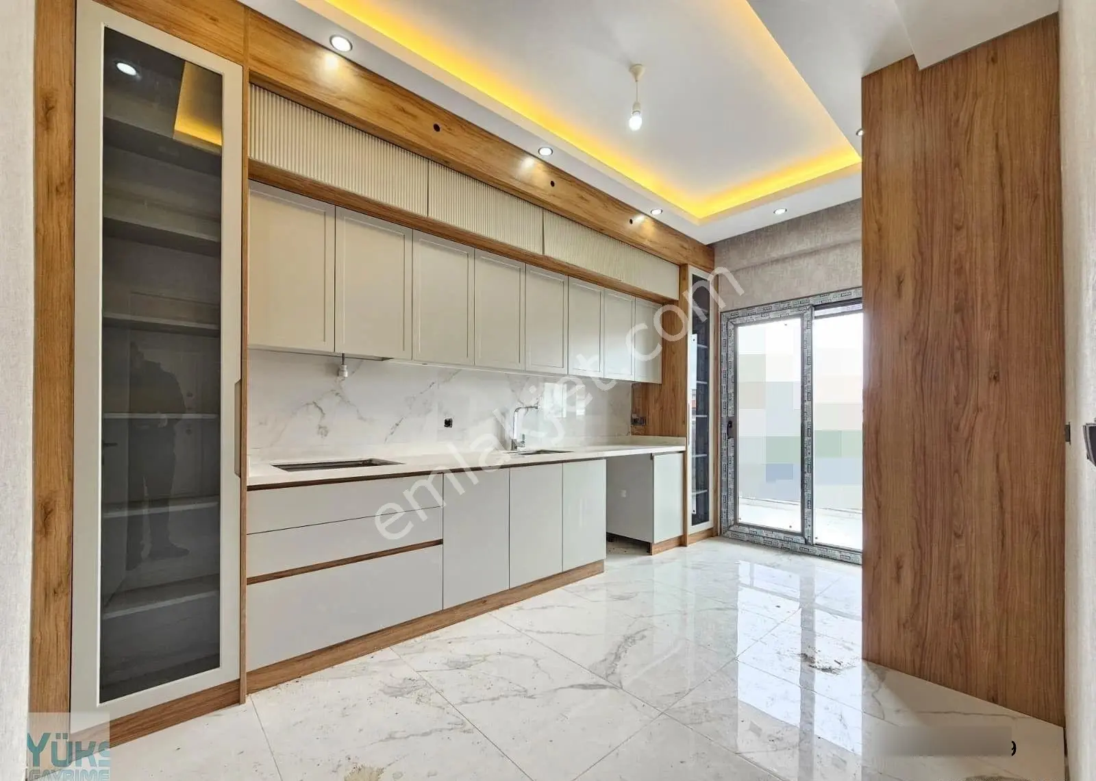 Denizli Şemikler Mahallesinde 2+1 120 M2 Naz Bayrağa Yakın Lüks Satılık Daireler