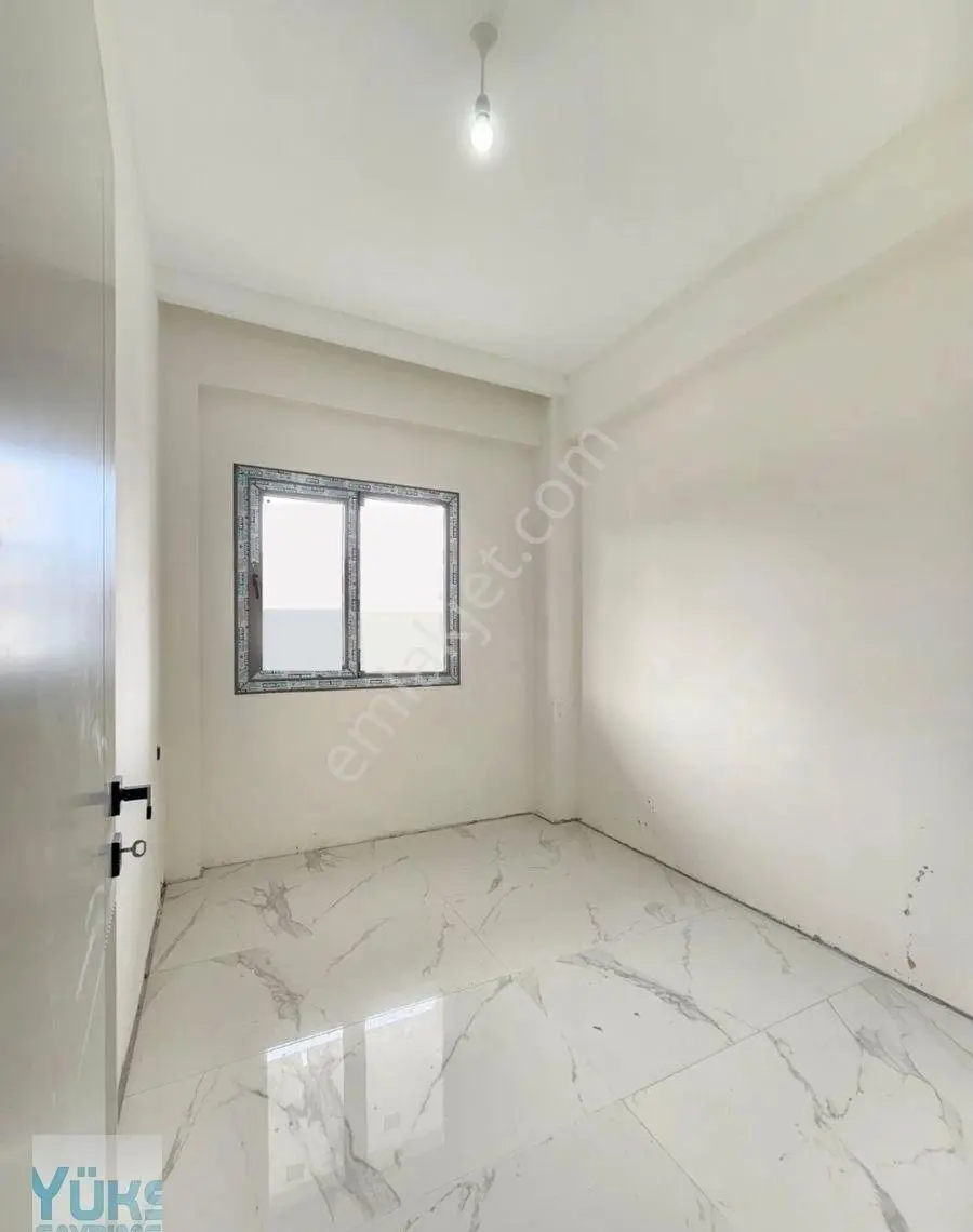 Denizli Şemikler Mahallesinde 2+1 120 M2 Naz Bayrağa Yakın Lüks Satılık Daireler — fotoğraf 4