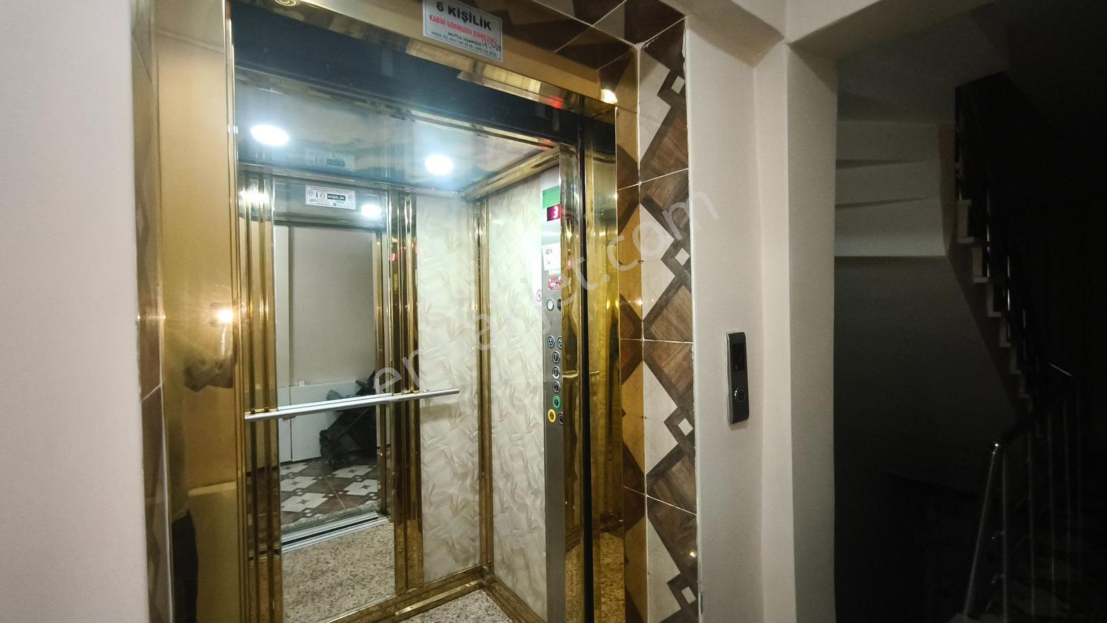 Kaya Emlak-şarköy İstiklal'de Asansörlü Binada 2+1 Satılık Daire — fotoğraf 6