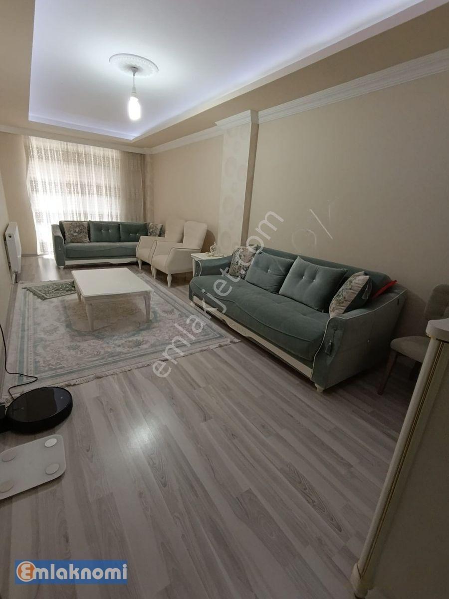 Karaman Merkez Cedit Mah. Satılık 3+1 Arakat 1. Kat 145 Metrekare 10 Yıllık Bireysel Kiler Var. — fotoğraf 2