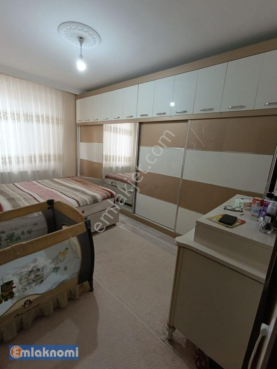 Karaman Merkez Cedit Mah. Satılık 3+1 Arakat 1. Kat 145 Metrekare 10 Yıllık Bireysel Kiler Var. — fotoğraf 4