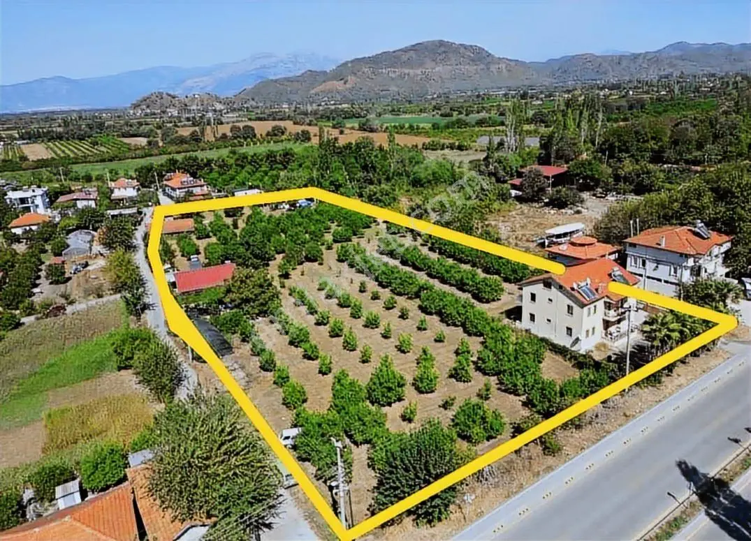 Ortaca Okçularda 8.675m² Köy İçi İmarlı Anayola 60m Cepheli Arsa