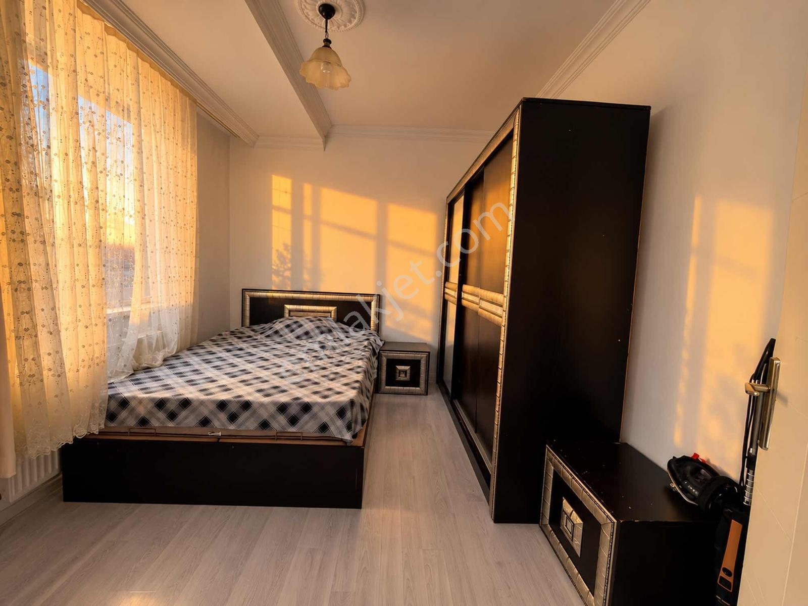 Merzifon Saat Kulesi Karşısında 4. Kat Asansörlü 1+1 Full Eşyalı — fotoğraf 6