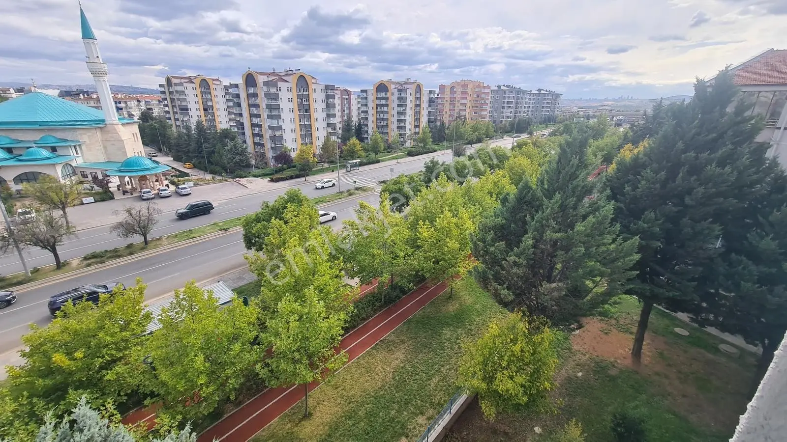 Park Ve Şehir Manzaralı Önü Açık Geniş, Bakımlı 3+1 Site Dairesi — fotoğraf 17