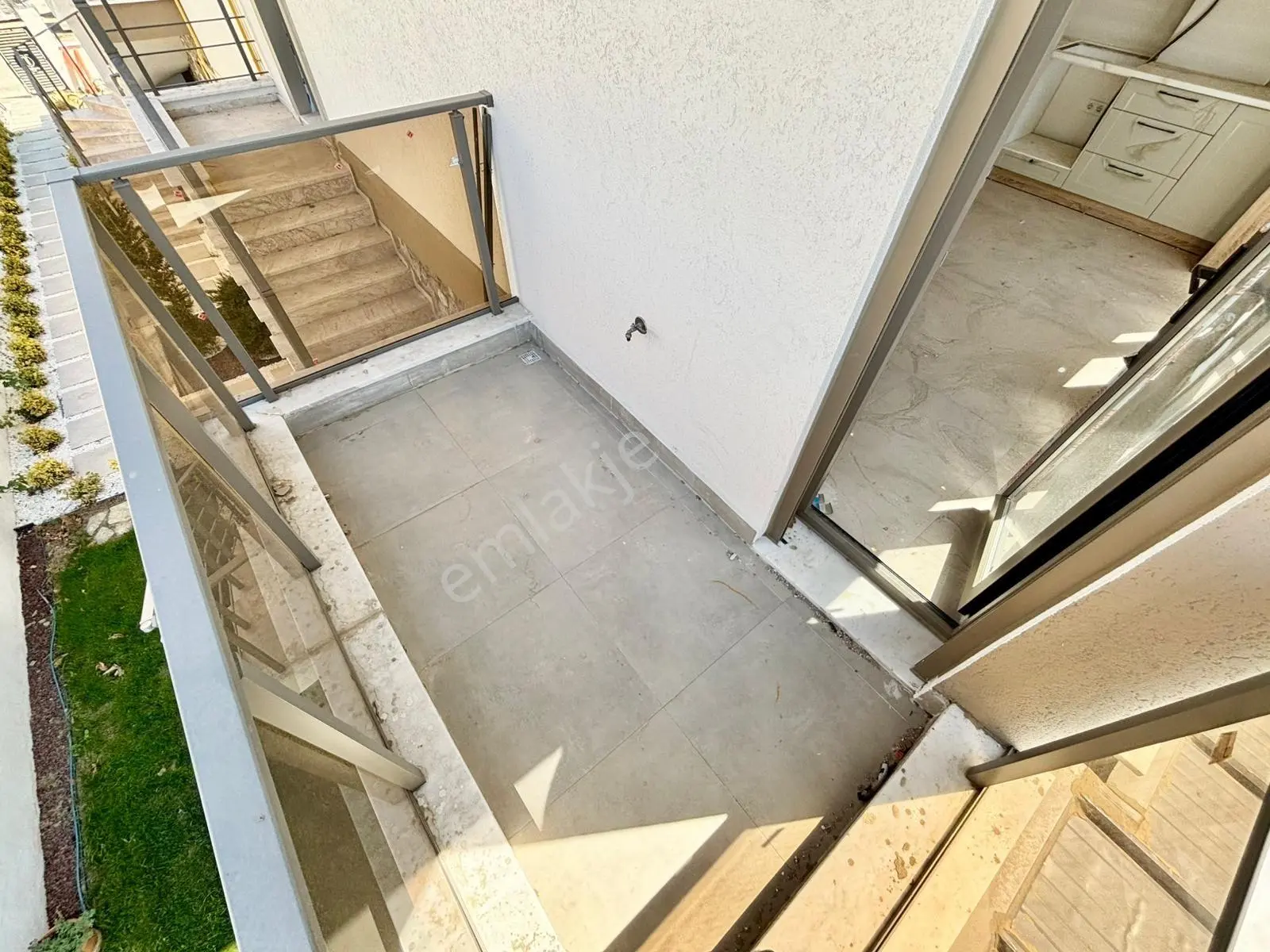 ꧁ay Emlaktan꧂ögretmenler'de Denize Yakın Dogalgazlı Geniş Manzaralı Teraslı Satılık 2+1 Dublex Daire — fotoğraf 21
