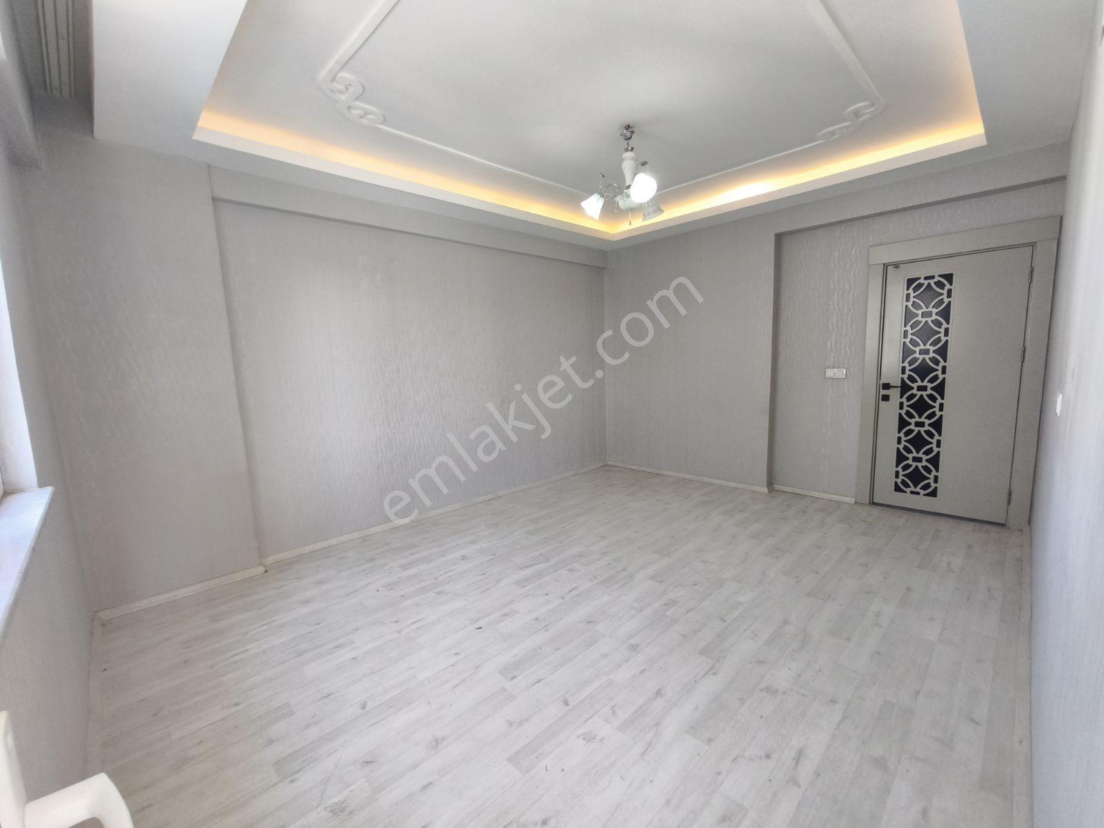 Seyran Emlak'tan A.y Hastanesi Yanında Satlık 2+1 Daire — fotoğraf 9