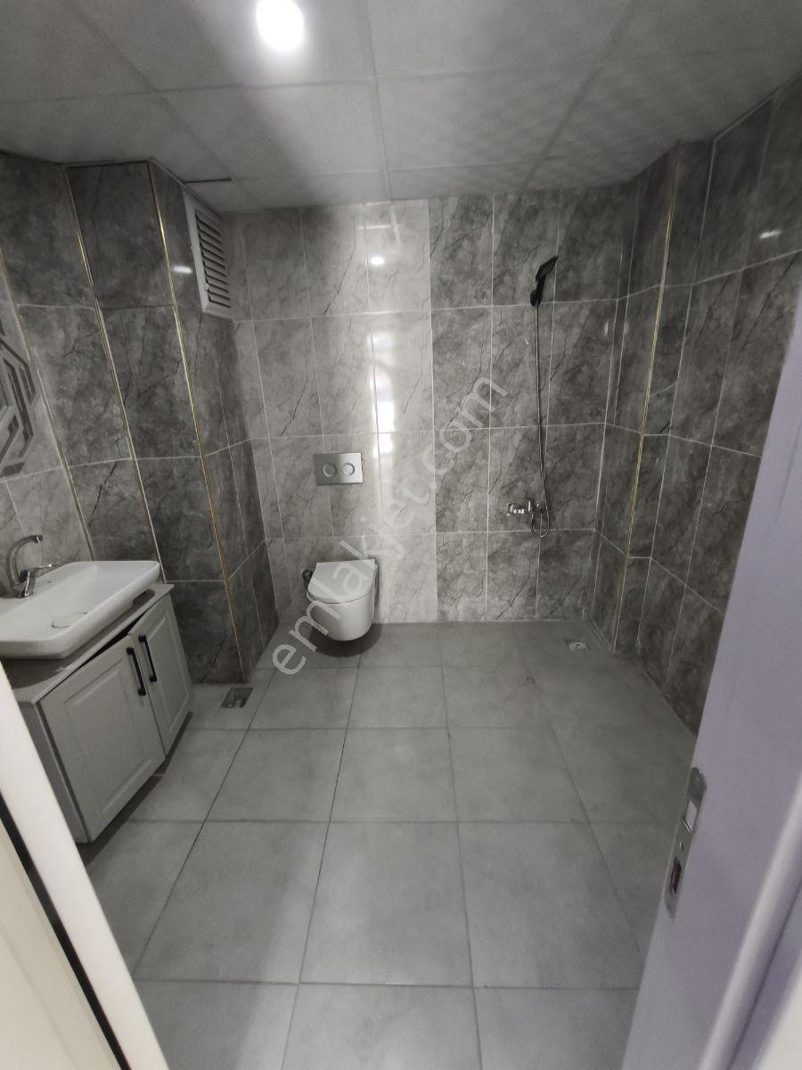 Seyran Emlak'tan A.y Hastanesi Yanında Satlık 2+1 Daire — fotoğraf 12