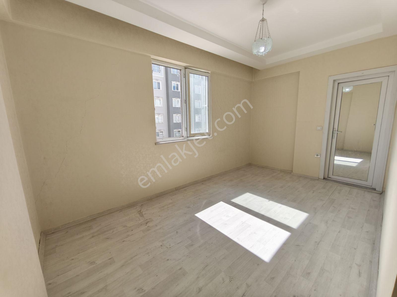 Seyran Emlak'tan A.y Hastanesi Yanında Satlık 2+1 Daire — fotoğraf 16