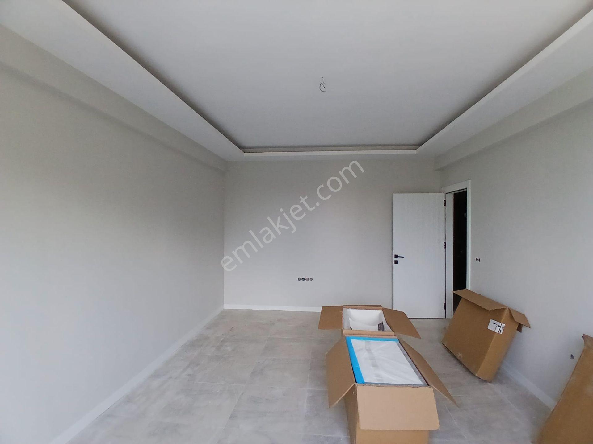 Akçay Emlak'tan Akşehir İstasyon Parkhayat Hastahanesi Civarında Garajlı Satılık Sıfır 2+1 Daire — fotoğraf 9