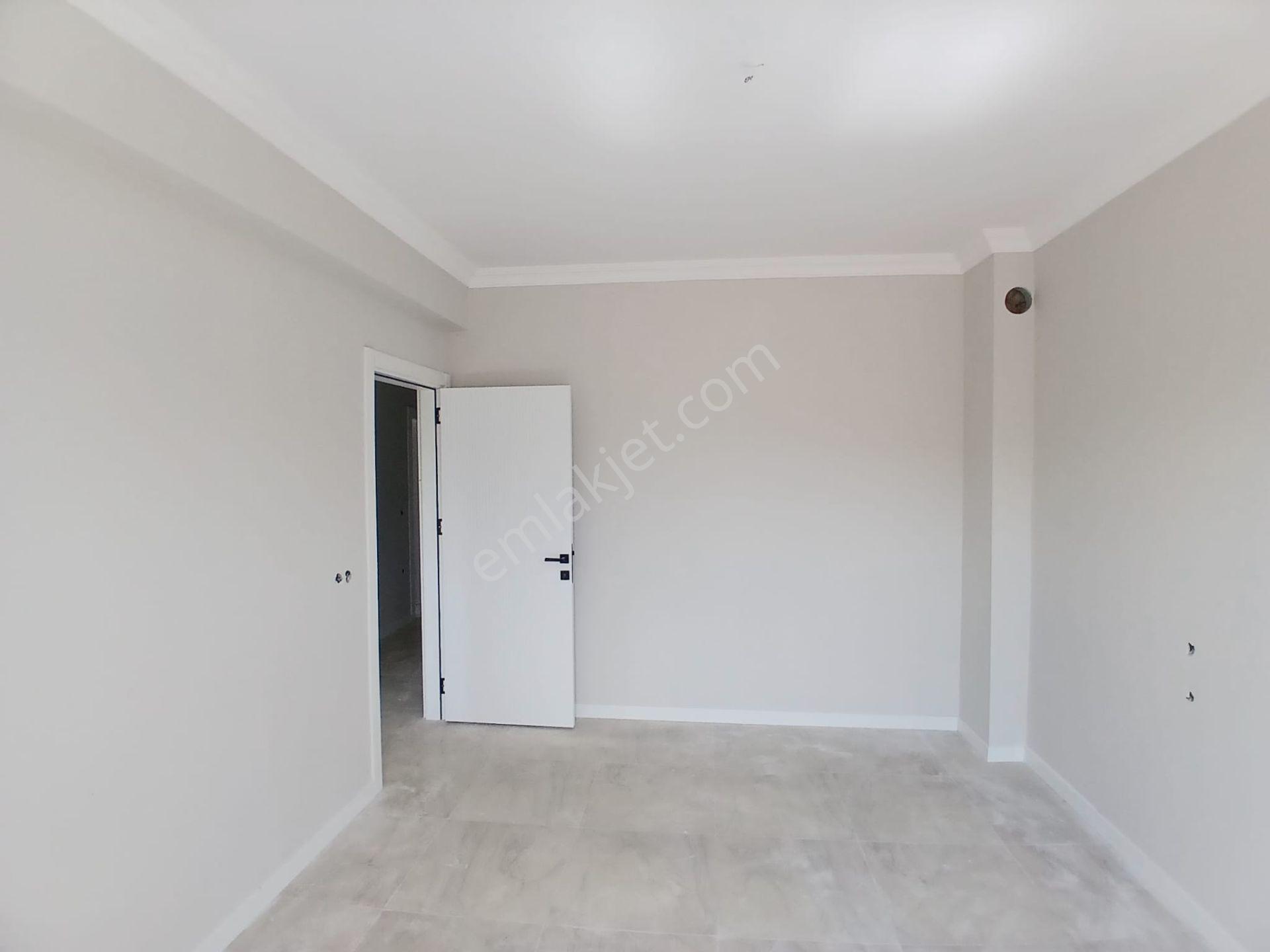 Akçay Emlak'tan Akşehir İstasyon Parkhayat Hastahanesi Civarında Garajlı Satılık Sıfır 2+1 Daire — fotoğraf 17